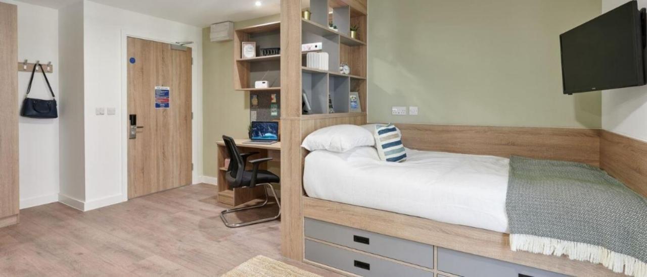Modern Ensuite Rooms And Studios In Southampton - Sk Luaran gambar
